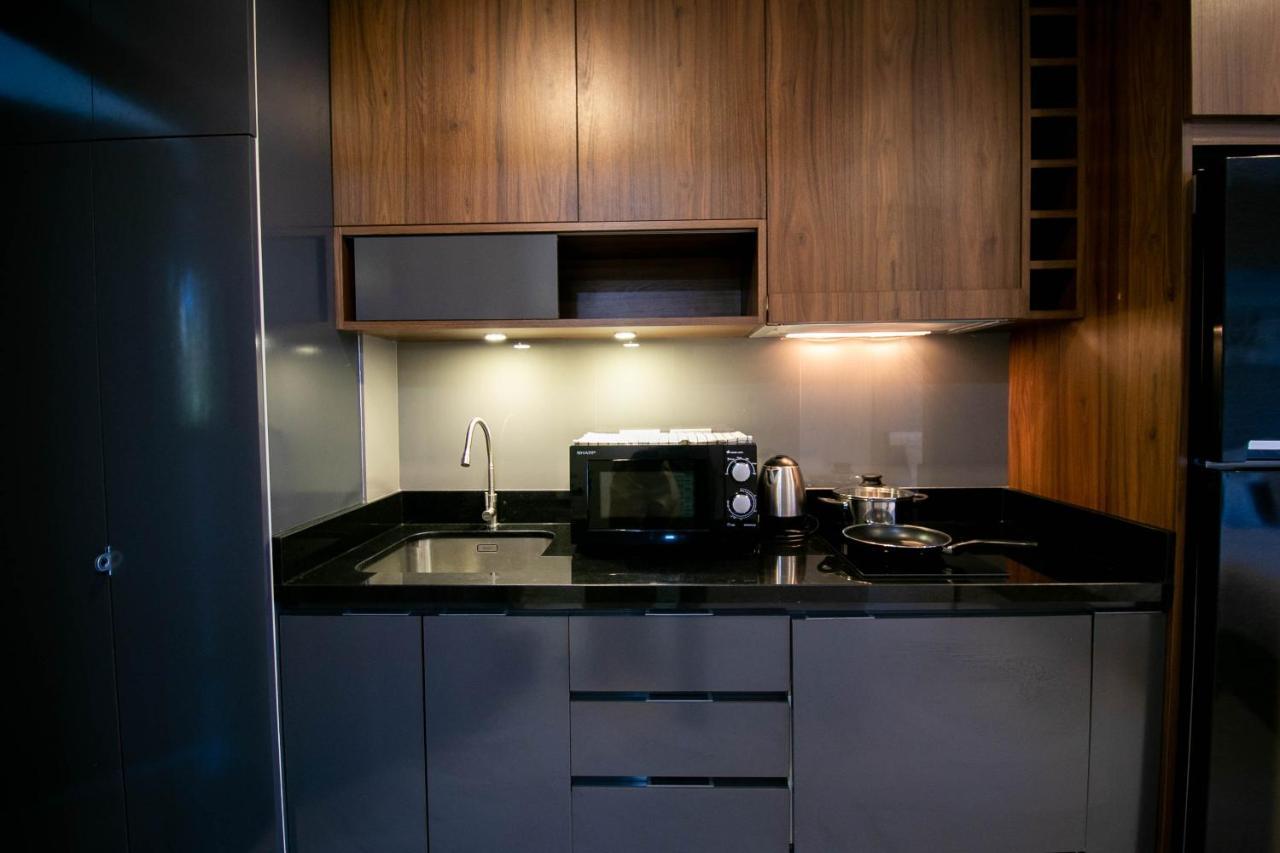 Escape Condominiums Beachfront Suites - Mae Phim ระยอง ภายนอก รูปภาพ
