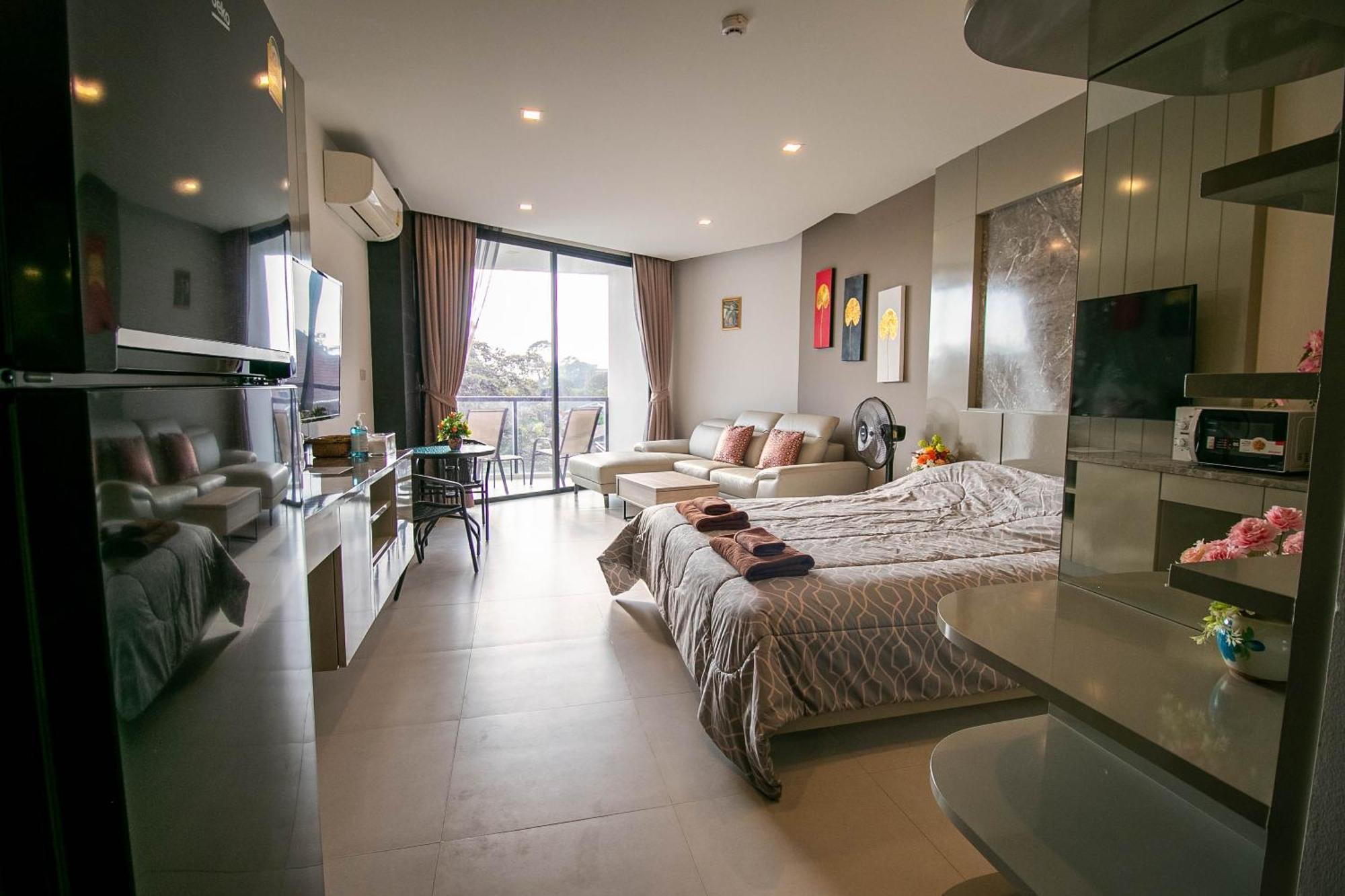 Escape Condominiums Beachfront Suites - Mae Phim ระยอง ภายนอก รูปภาพ