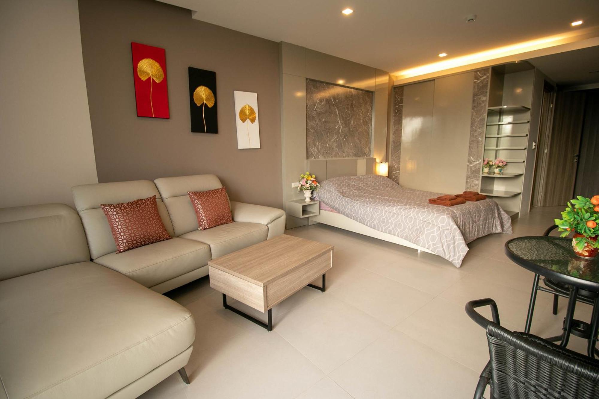 Escape Condominiums Beachfront Suites - Mae Phim ระยอง ภายนอก รูปภาพ
