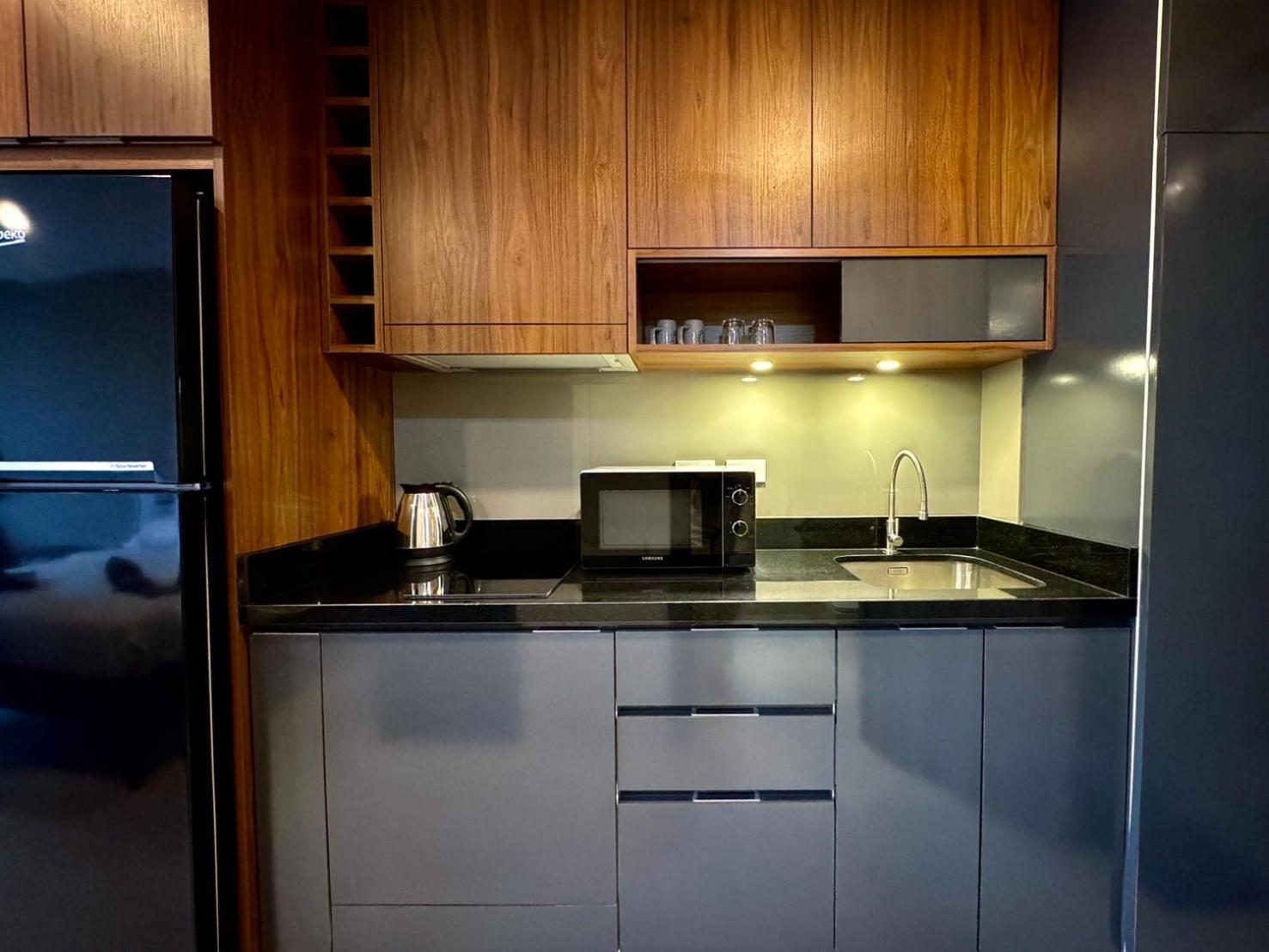 Escape Condominiums Beachfront Suites - Mae Phim ระยอง ภายนอก รูปภาพ